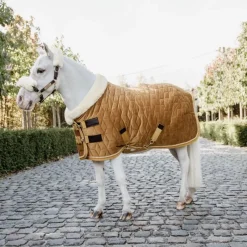 KENTUCKY HORSEWEAR Couverture de présentation Velvet poney 160g - Kentucky< Couvertures De Box