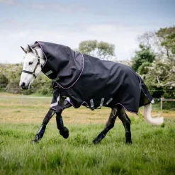 HORSEWARE Couverture extérieur cheval Rambo Supreme 1680D turnout lite 0g -< Couvertures D'Extérieur Cheval