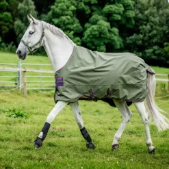 HORSEWARE Couverture extérieur cheval avec couvre-cou Amigo Hero Ripstop Lite 0g -< Couvertures D'Extérieur Cheval
