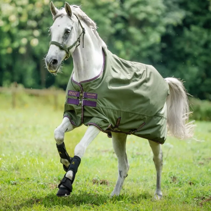 HORSEWARE Couverture extérieur cheval avec couvre-cou Amigo Hero Ripstop Lite 0g -< Couvertures D'Extérieur Cheval