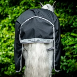HORSEWARE Couverture extérieur cheval Amigo 250g -< Couvertures D'Extérieur Cheval