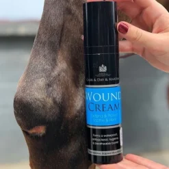 CARR AND DAY AND MARTIN Crème plaie et gale de boue cheval apaisante Wound Cream - Carr & Day & Martin< Désinfectant Et Cicatrisant Cheval|Produits Gale De Boue Et Crevasses Cheval