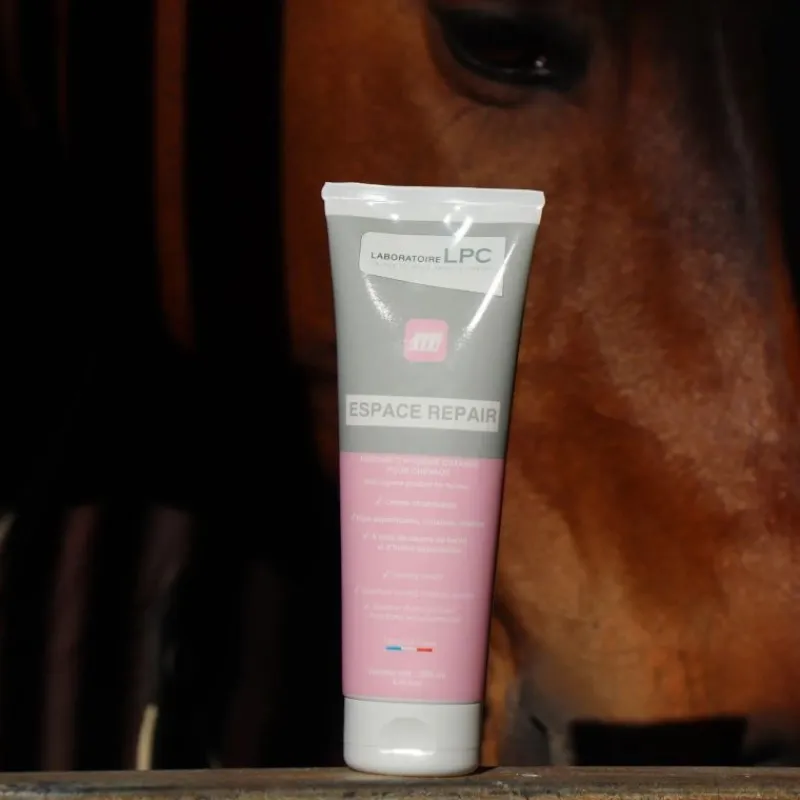 LABORATOIRE LPC Espace Repair cicatrisant cheval 200 ml - LPC< Désinfectant Et Cicatrisant Cheval|Plaie Cheval