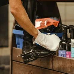 CARR AND DAY AND MARTIN Gants de nettoyage lingettes cuir Belvoir Tack Cleaner -< Soins Cuir Et Synthétique