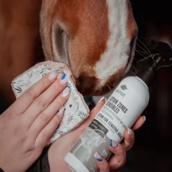 EKINAT Lotion zones sensibles - Nettoyant Yeux et naseaux cheval -< Equipement Concours|Nettoyant Yeux, Nez, Oreilles