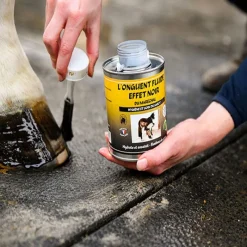 GAMME DU MARECHAL Onguent fluide effet noir du maréchal sabot cheval - Gamme du Maréchal< Huile Sabot Cheval