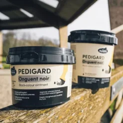 RAVENE Pediguard onguent cheval noir -< Sabot Cheval Sec Et Cassant|Graisse À Pied Cheval
