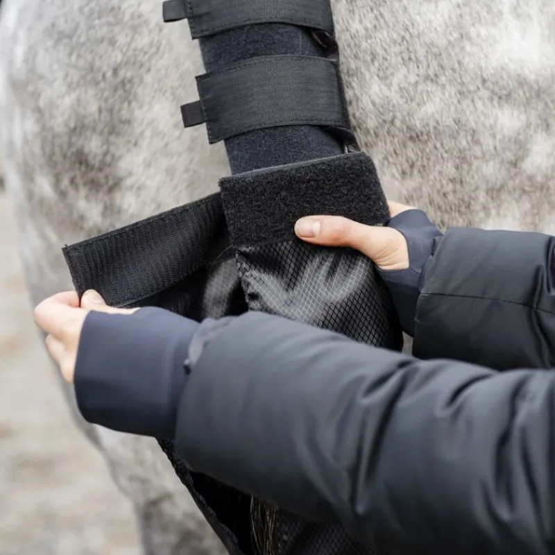 HORSEWARE Protège queue cheval avec sac amovible -< Protections De Transport