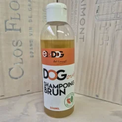 STABLE PRO Shampoing chien naturel pelage marron Dog'Out 200 ml - Equi Dog< Soins Et Toilettage Chien
