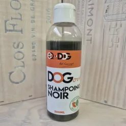 STABLE PRO Shampoing chien naturel pelage noir Dog'Out 200 ml - Equi Dog< Soins Et Toilettage Chien